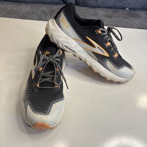 Brooks Cascadia 18 Mens Size 10.5D Black Orange Athletic Running Shoes Sneakers